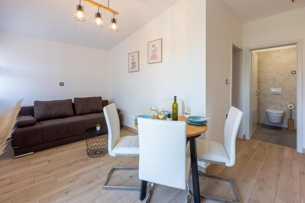 Apartamento Summer Breeze Crikvenica Exterior foto